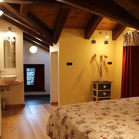 Maison Leveque Brusson Eksteriør billede