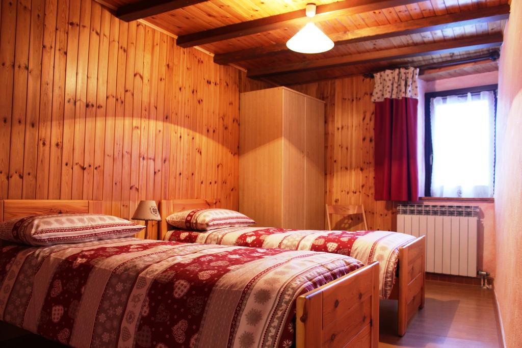 Maison Leveque Brusson Eksteriør billede